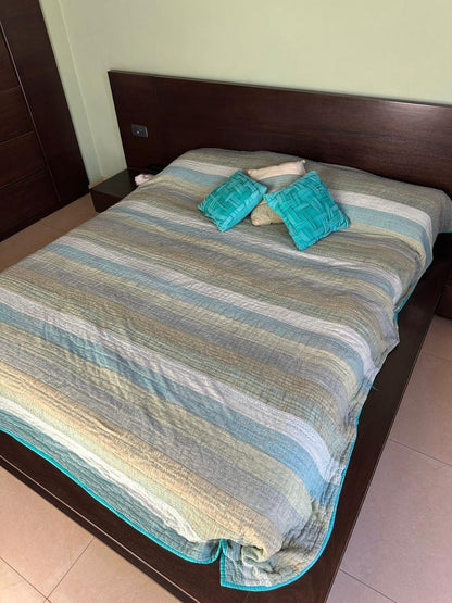 Double Bed
