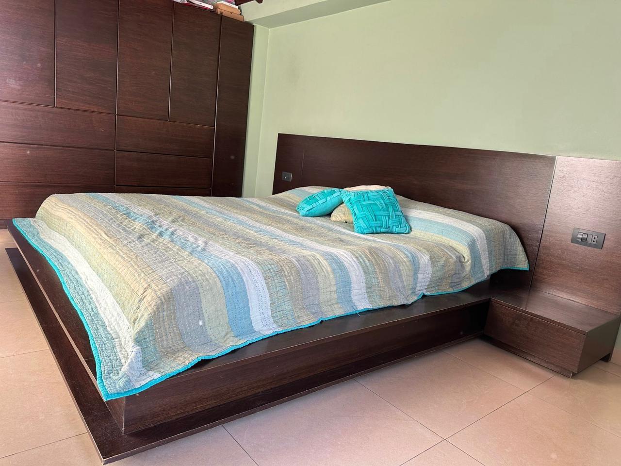 Double Bed