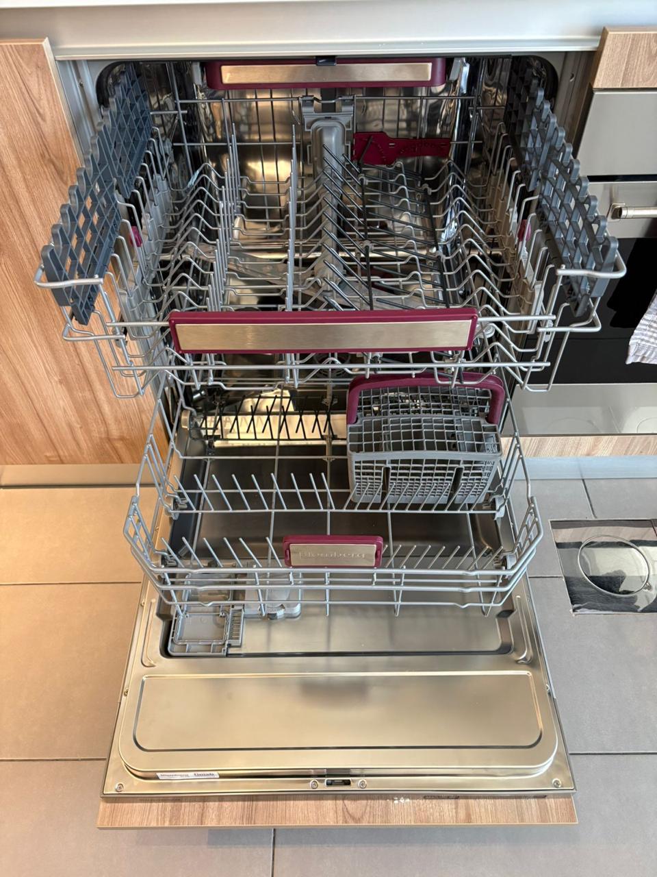 Dishwasher - New
