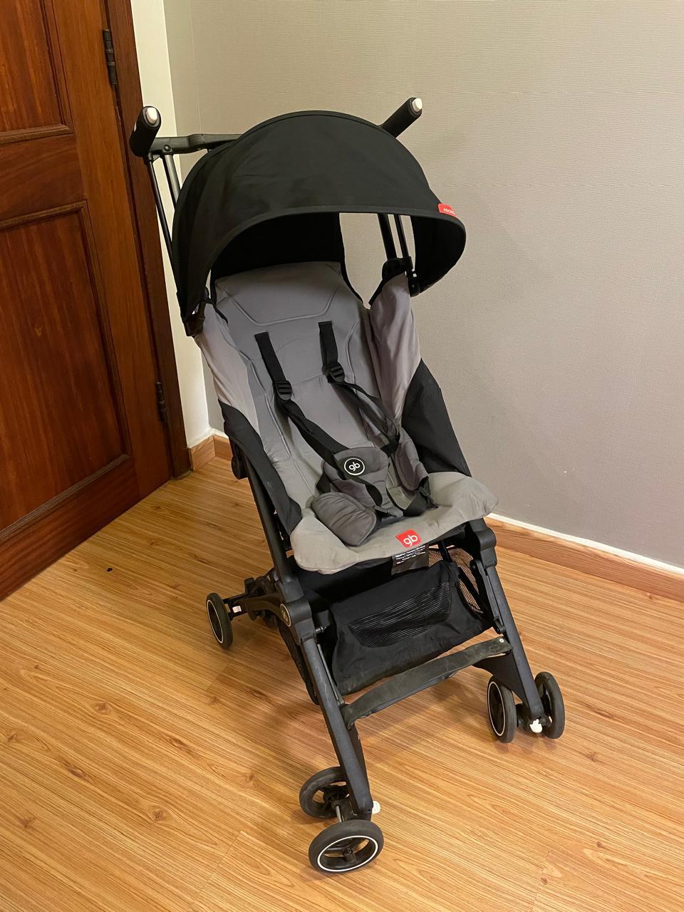 Light Stroller - Cabin Approved