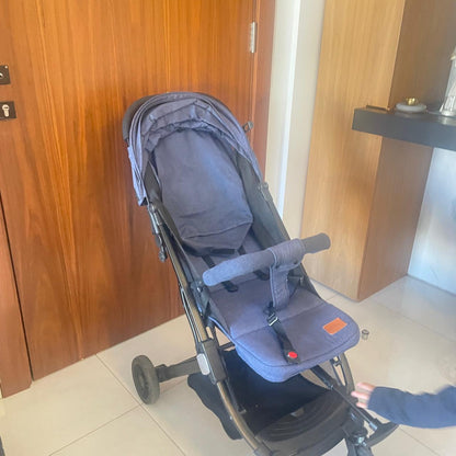 Light Stroller - Cabin Approved