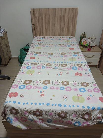 Bedroom - Single Beds x2