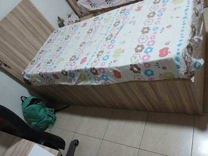Bedroom - Single Beds x2