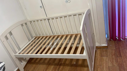 Crib - Mamas and Papas