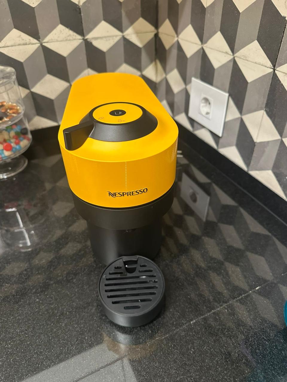Coffee Maker - Nespresso