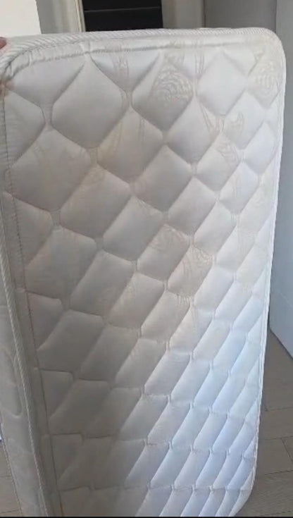 Tipi Bed