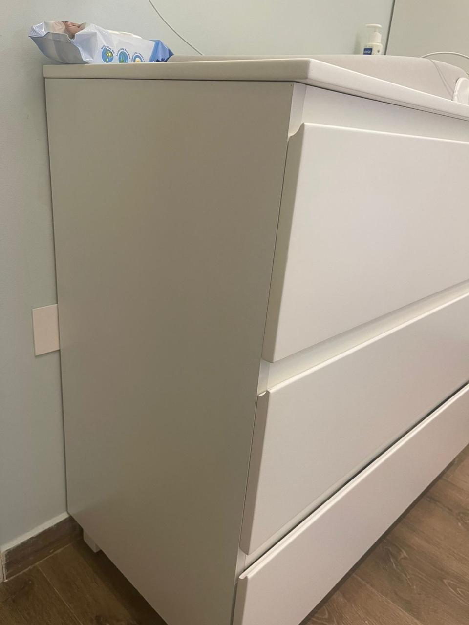 Closet and Drawers Unit