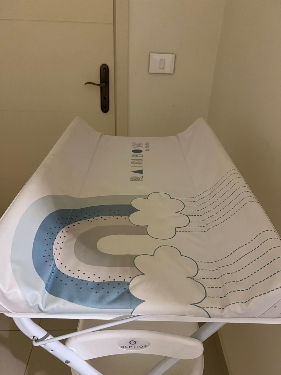 Bathtub & Changer