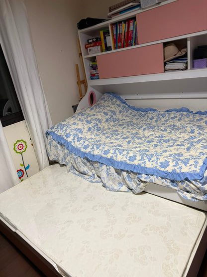 Girl Bedroom