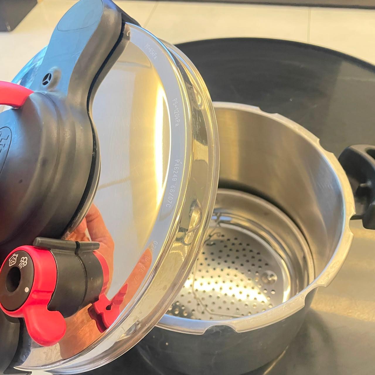 Pressure Cooker - Presto