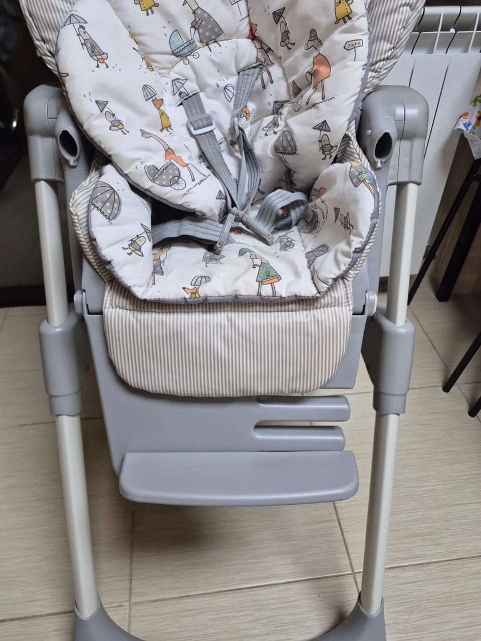 High Chair - Joie