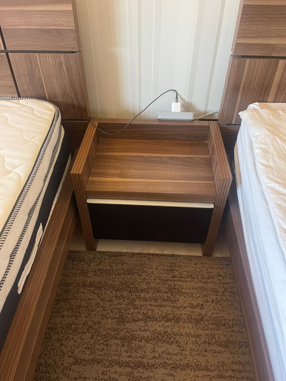 Twin Bedroom - 2 Single Beds