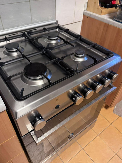Gas Oven - Stand Alone