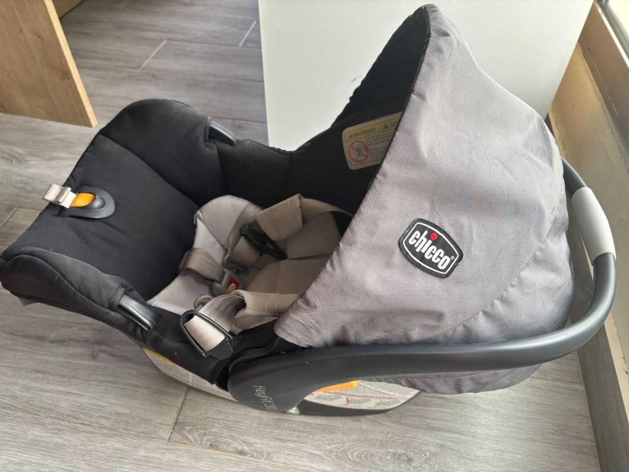 Infant Car Seat - Chicco