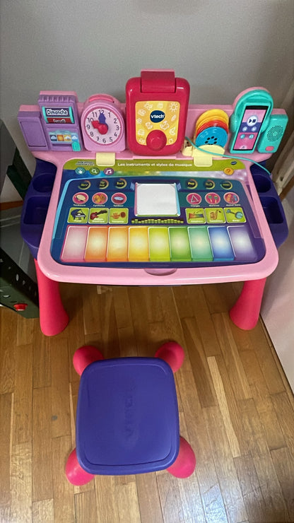 Magic Desk