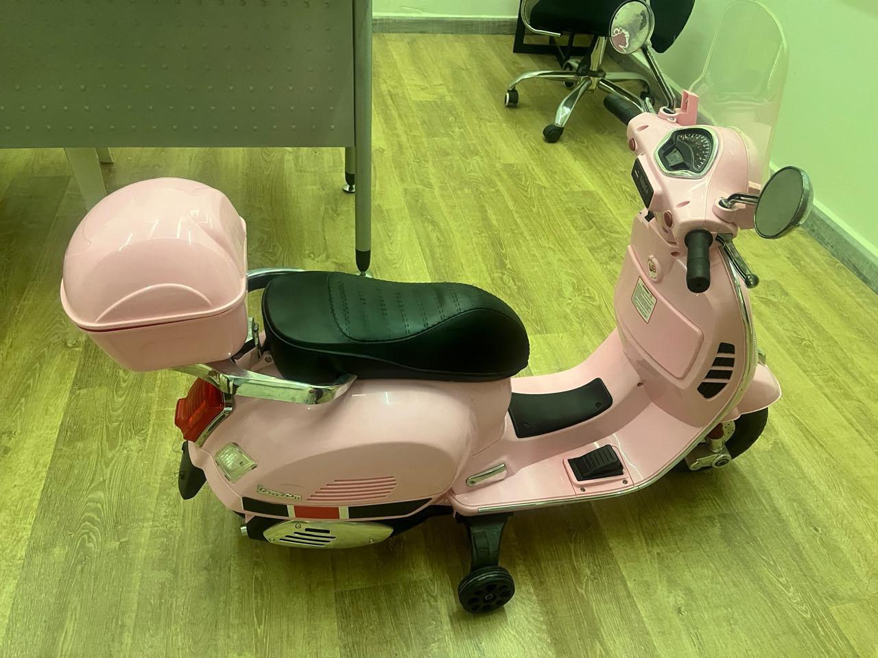 Vespa Ride On