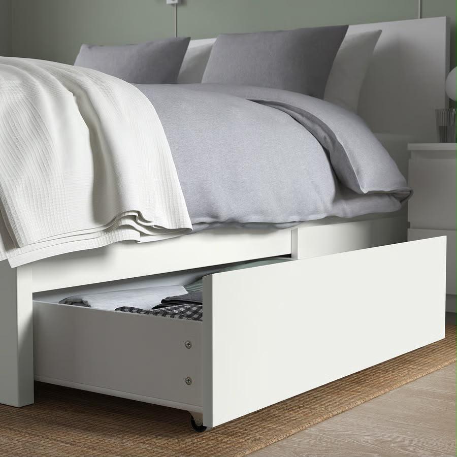 Double Bed