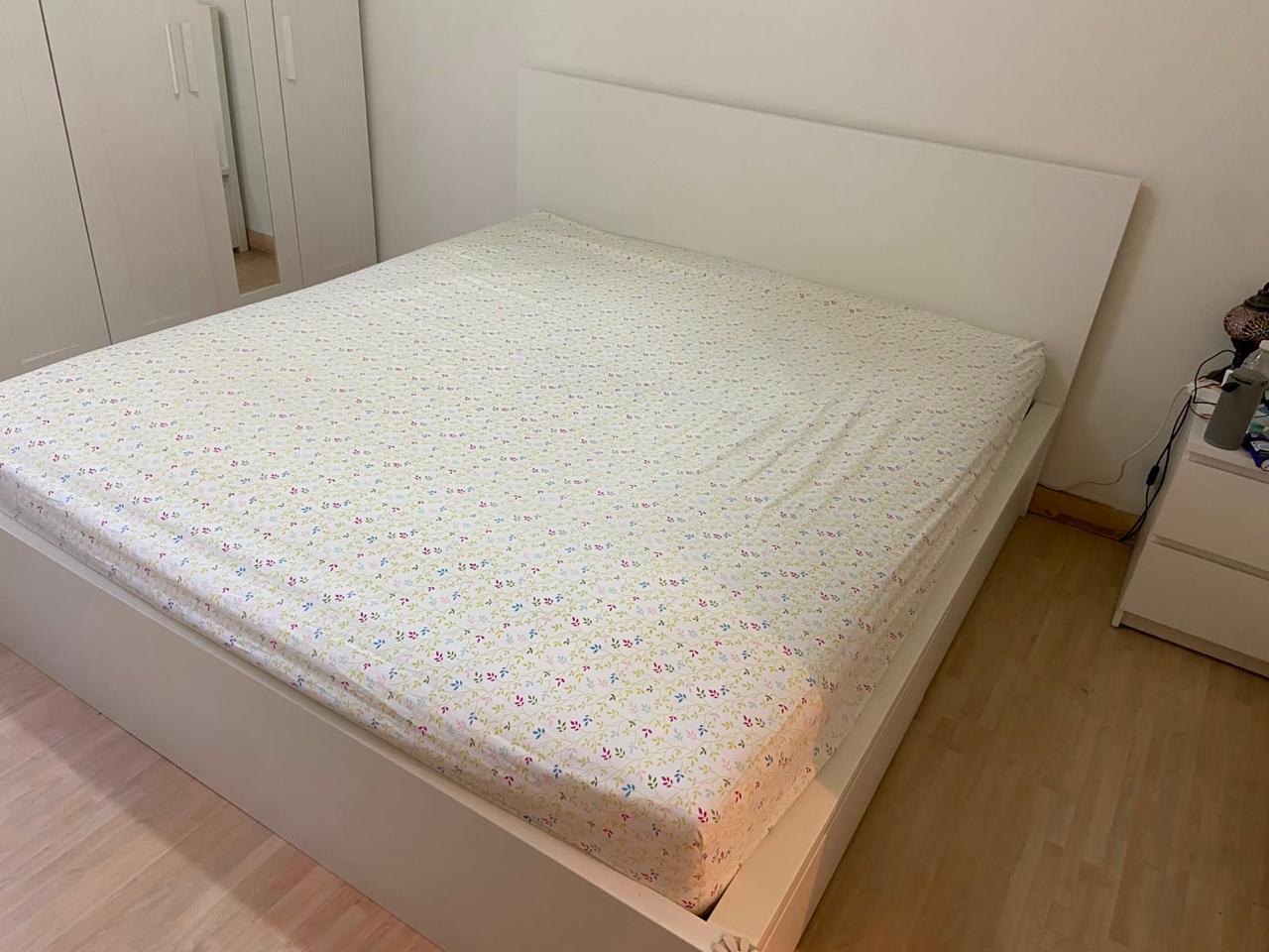 Double Bed