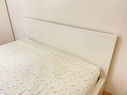 Double Bed