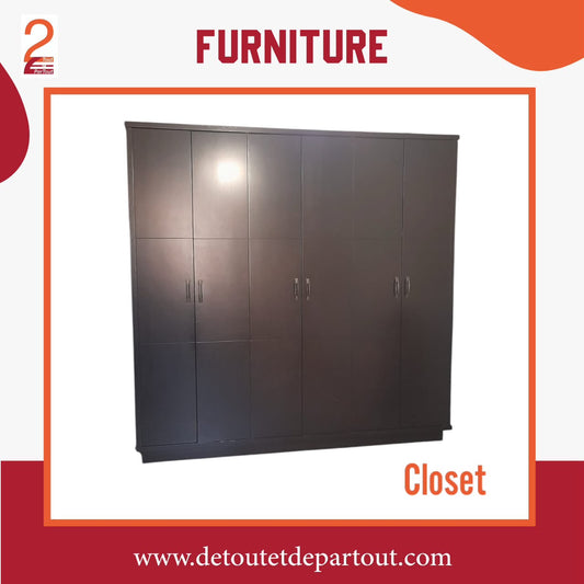 Closet