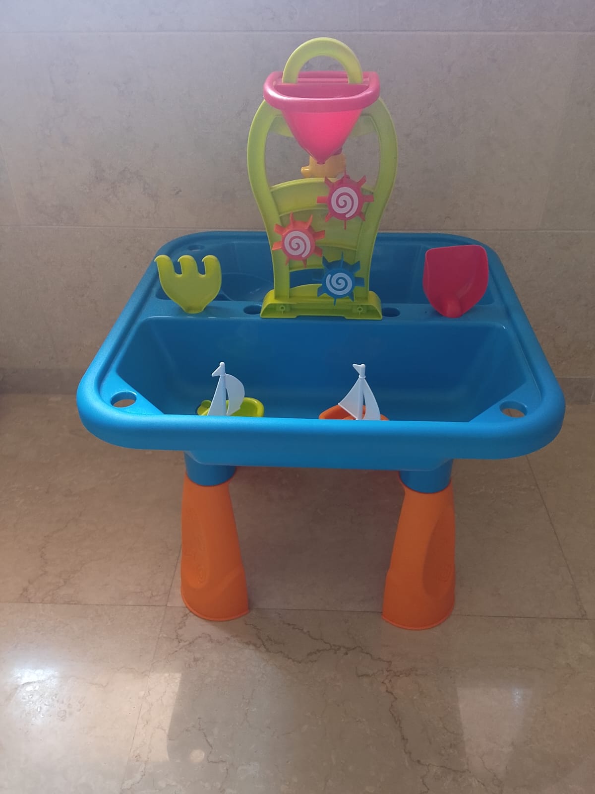 Sand & Water Table
