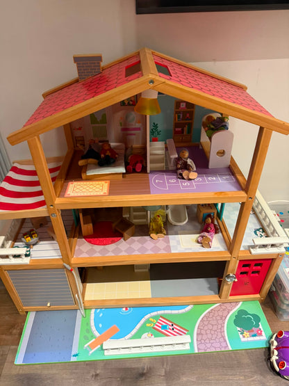 Doll House