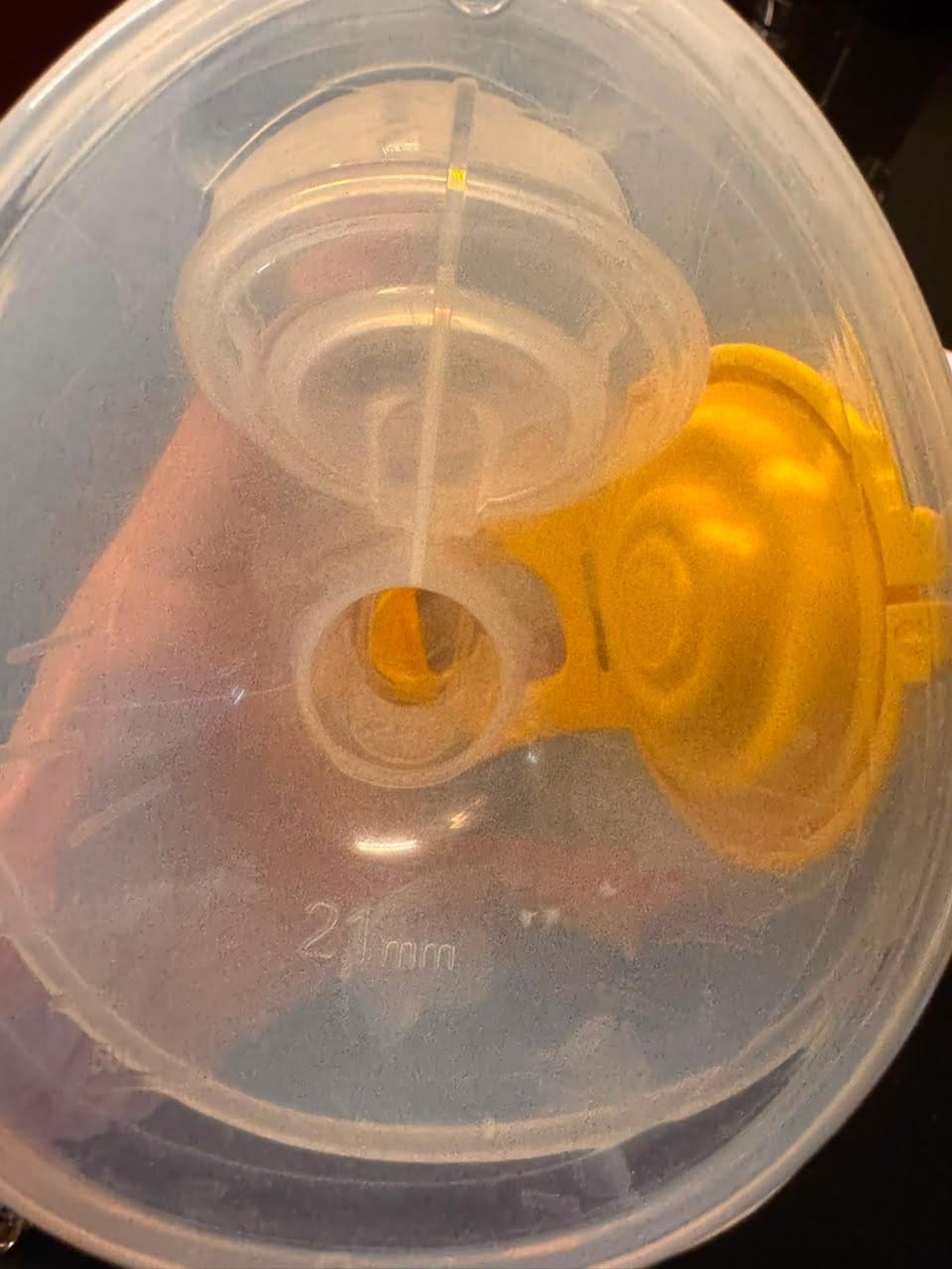 Medela Hands Free Cups