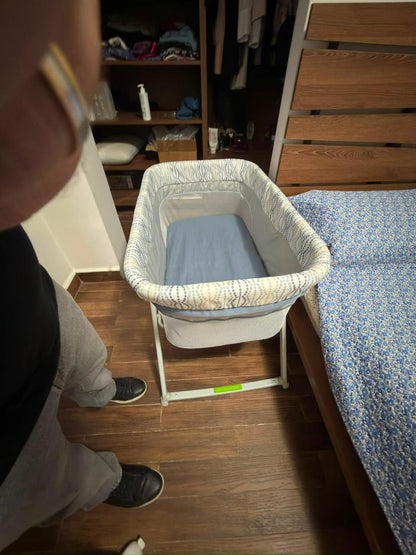 Next to Me - Bassinet