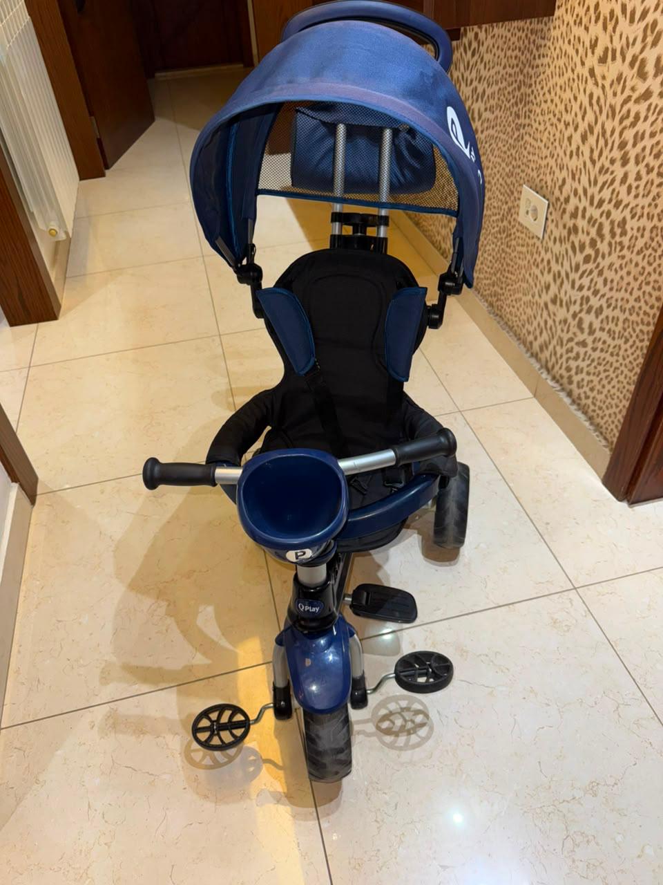 Tricycle