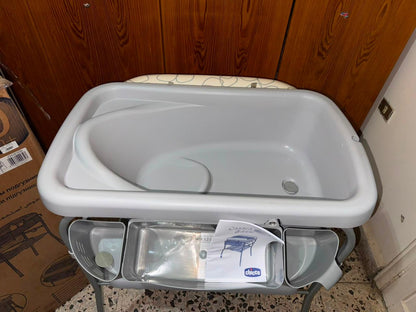 Bathtub & Changer