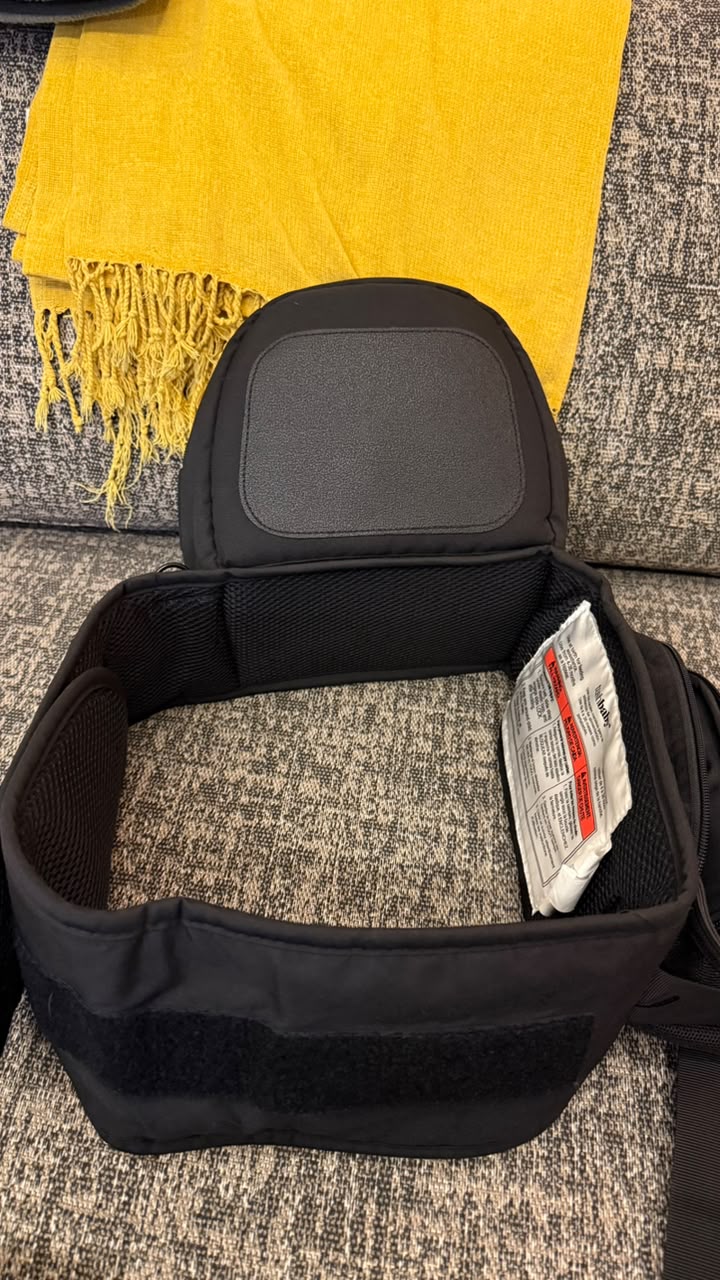 Hip Carrier