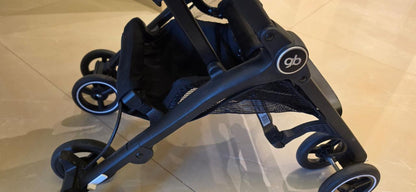 Light Stroller - Cabin Approved