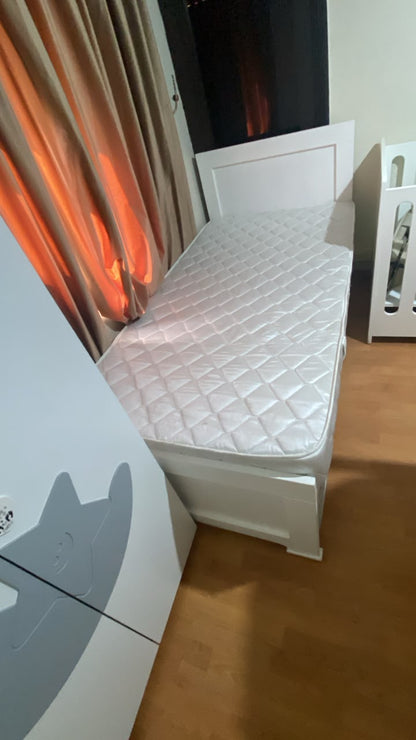 Single Bed with Mattress