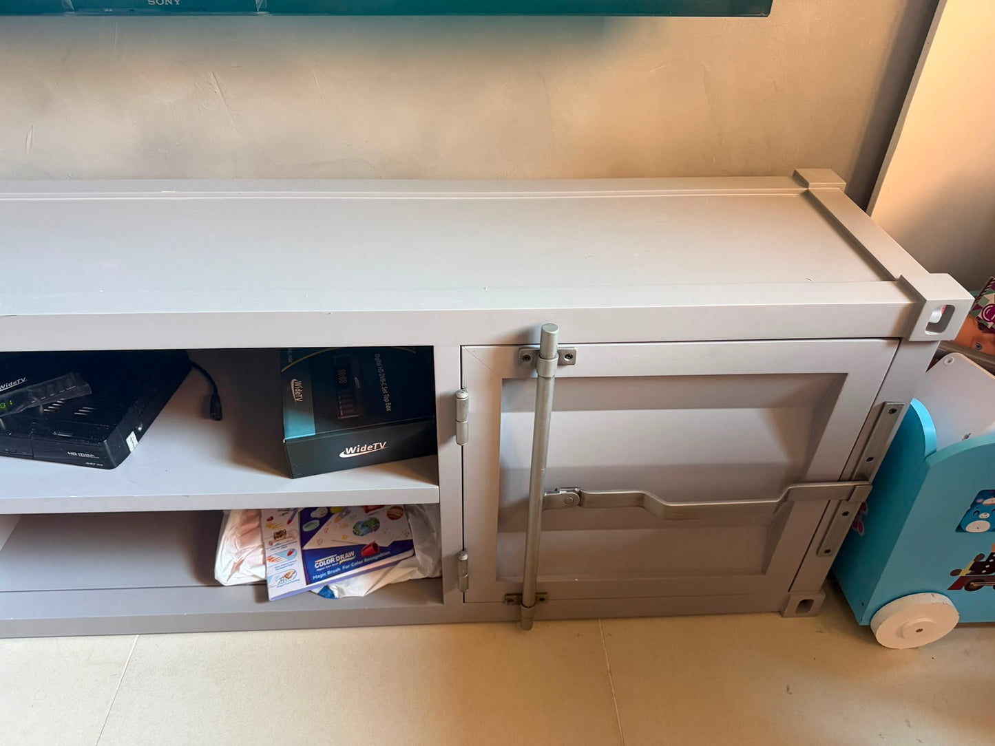 TV Unit