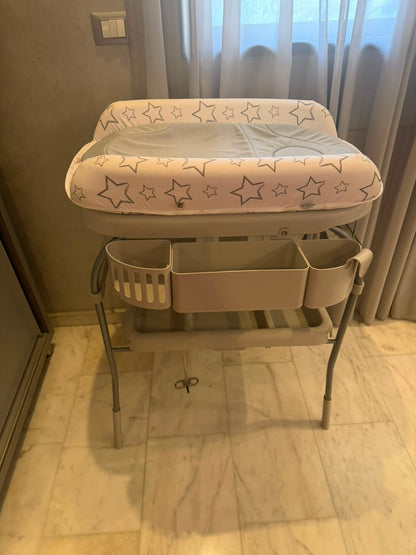 Bathtub & Changer