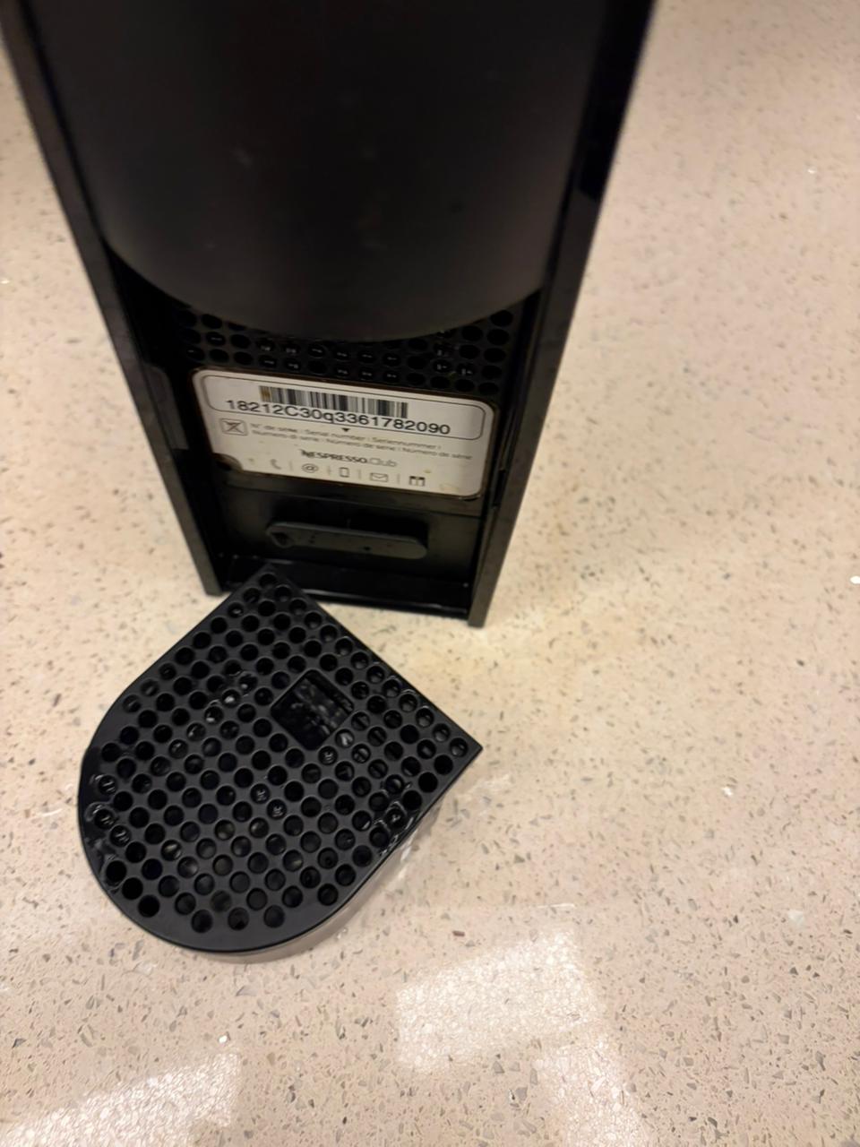 Coffee Maker - Nespresso