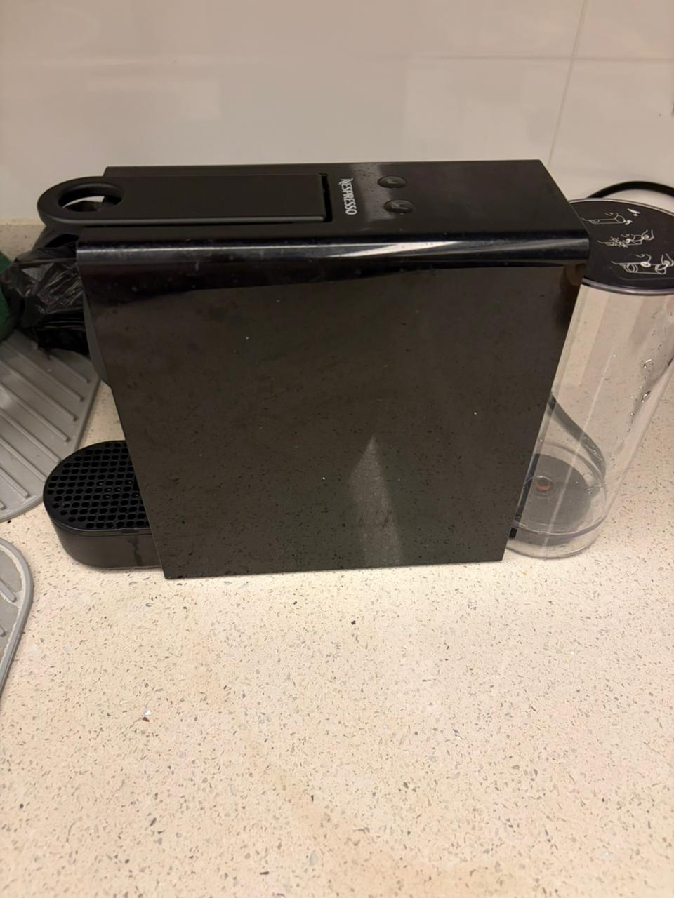 Coffee Maker - Nespresso