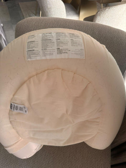 Floor Seat