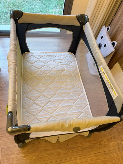 Parc and Mattress