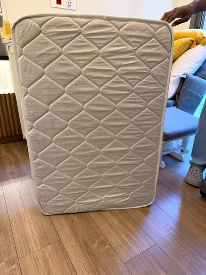 Parc and Mattress