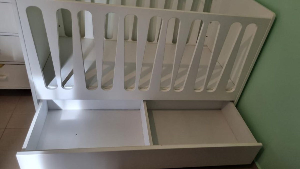Crib
