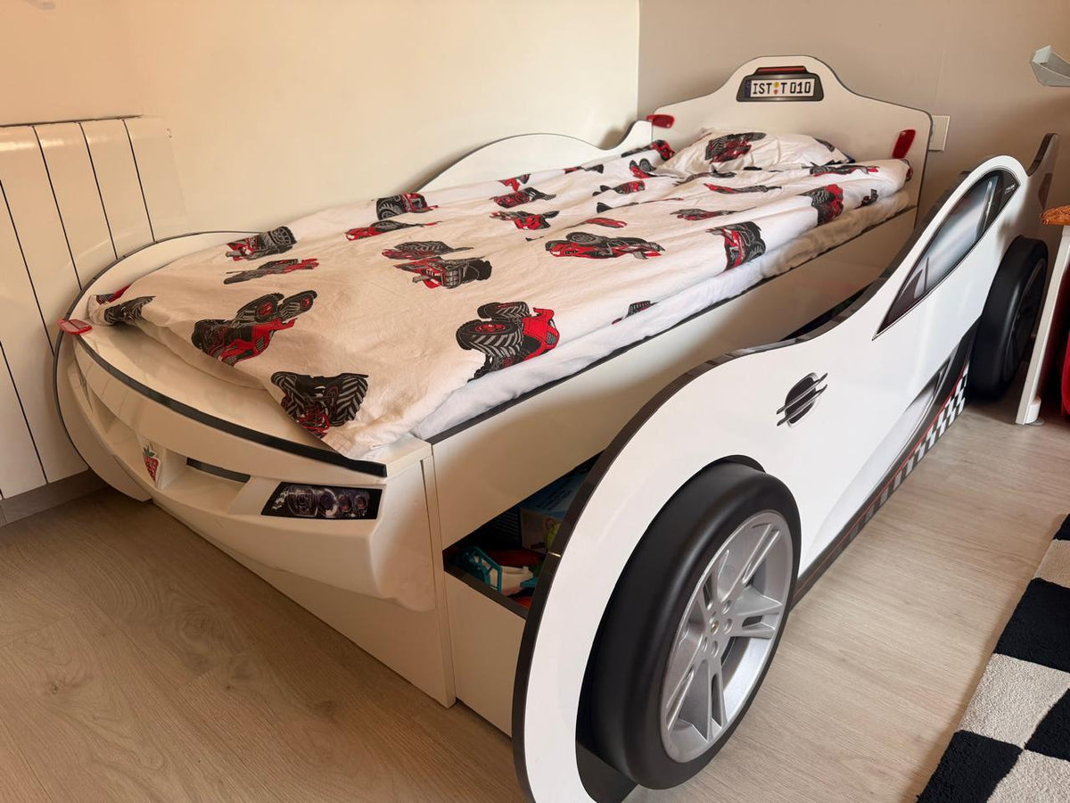 Car Bed