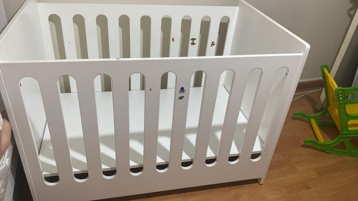 Crib