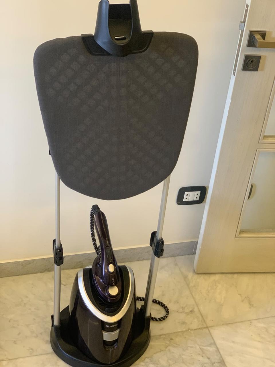 Garment Steamer