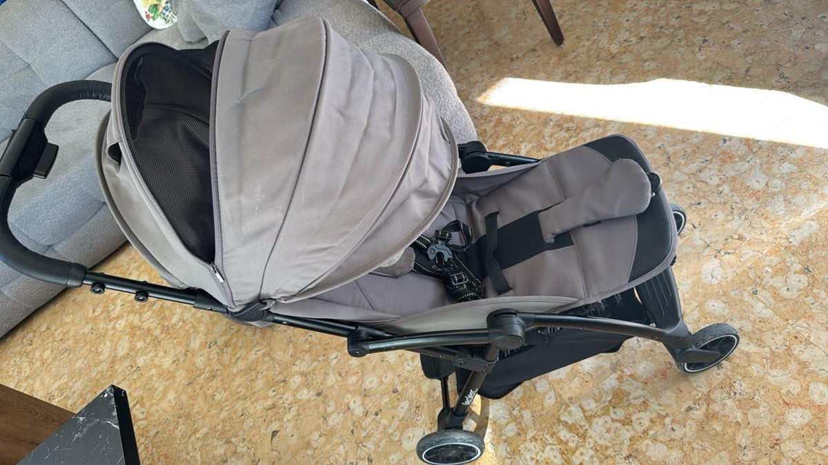 Light Stroller - Cabin Approved