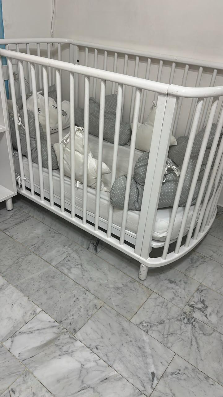 Crib