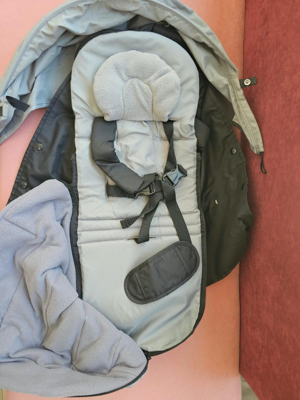Yoyo Adaptors & Bassinet