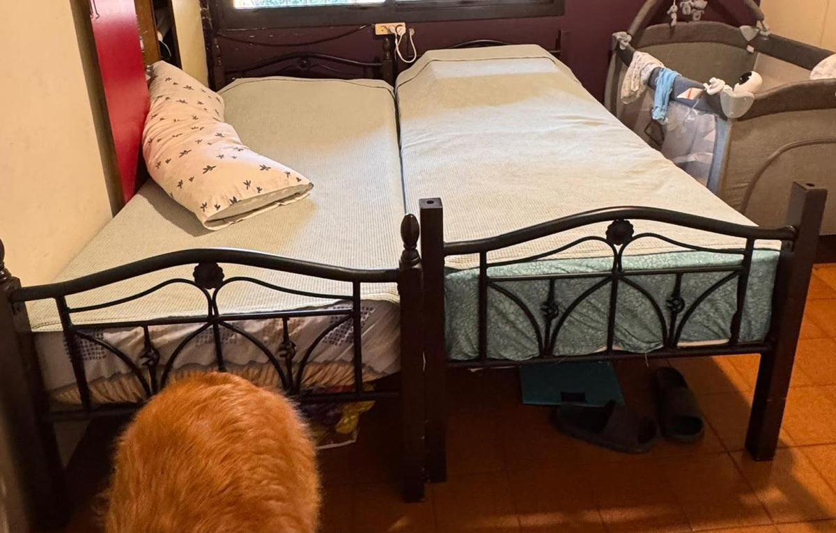 Set of 2 Beds