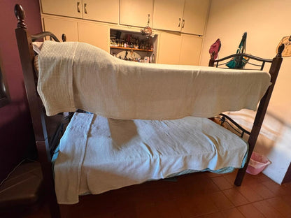 Set of 2 Beds