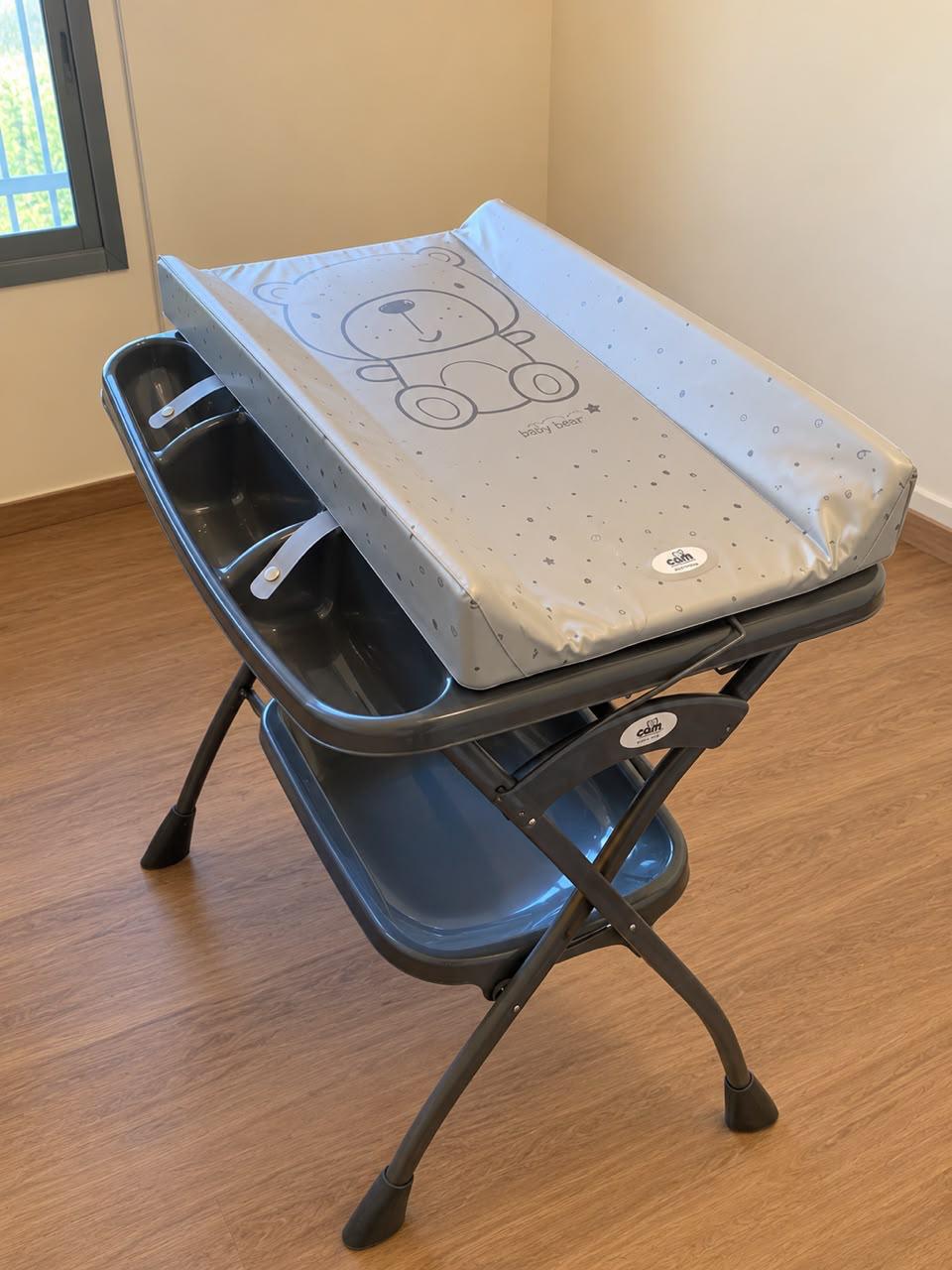 Bathtub & Changer